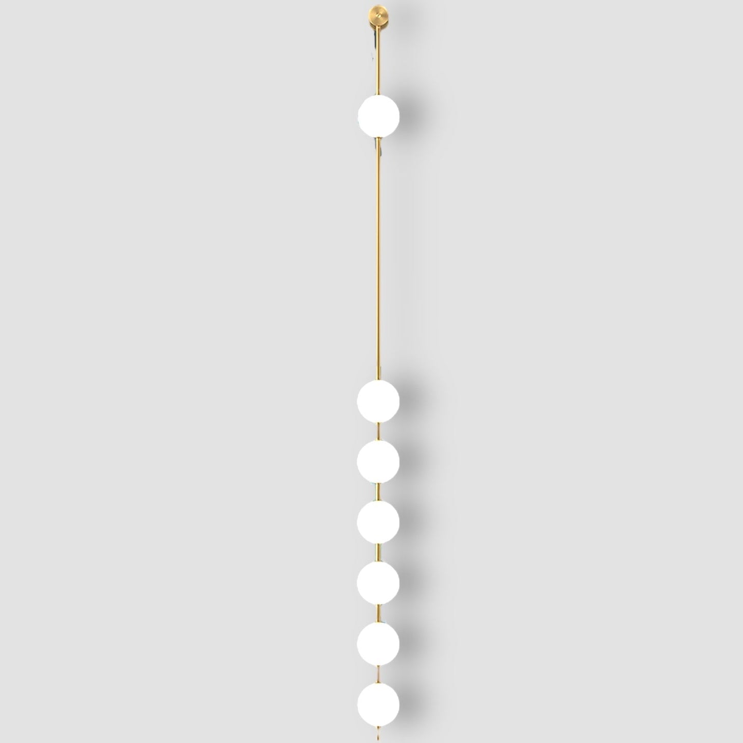 StreamGold – Modern Vertical Wall Lamp with Gold Accents