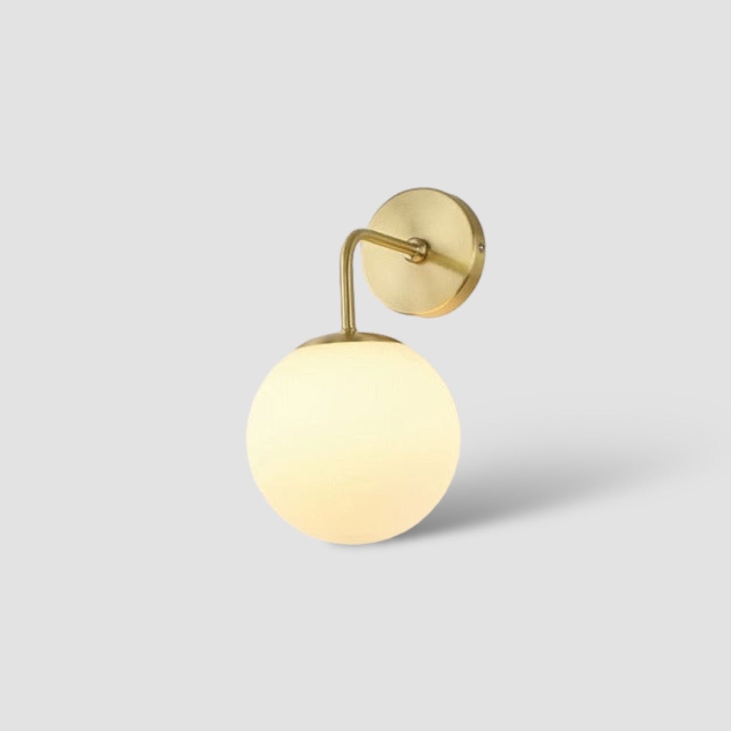 CircleLuxe – Scandinavian Wall Light with Adjustable Lighting
