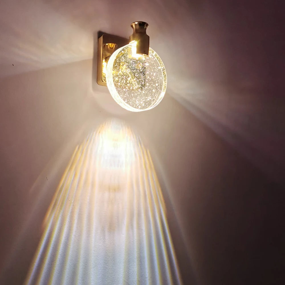 LoopLume – Stylish LED Wall Lamp