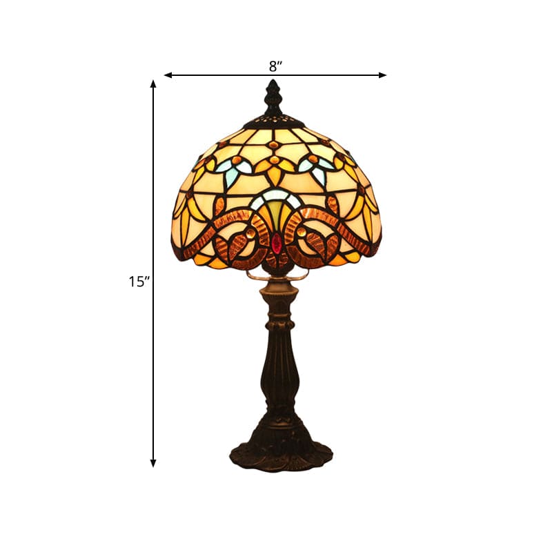 LightBreeze - Tiffany-style lamp made of colored glass with lead lines