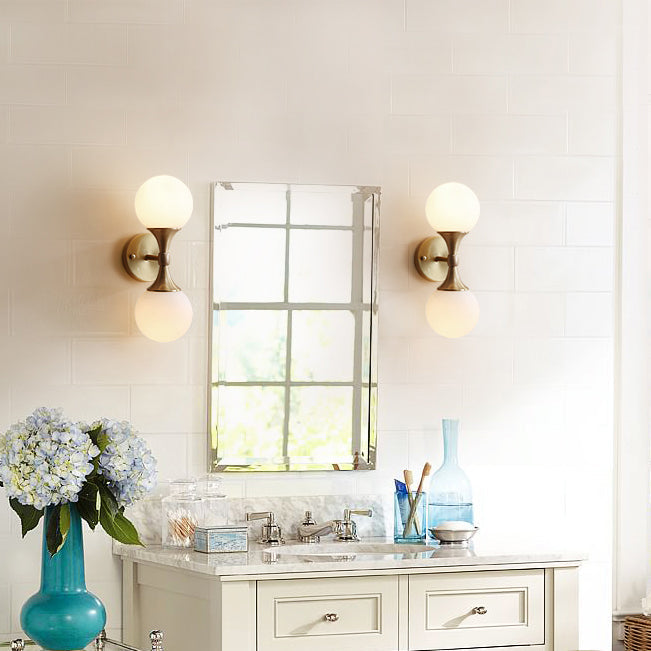 RadiantLume – Stylish Wall Lamp with Vintage Light Bulbs