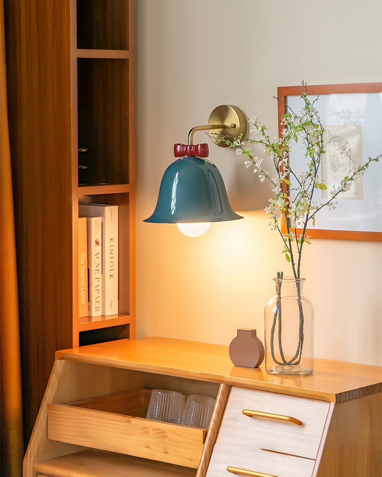 BellGlow – Elegant Wall Lamp