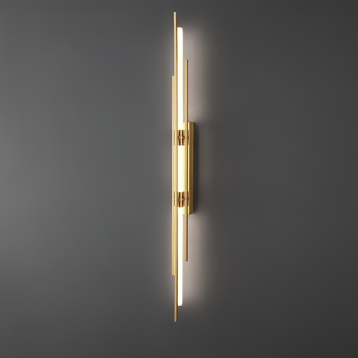LuxeHalo – Opulent Gold Wall Light for Elegant Spaces