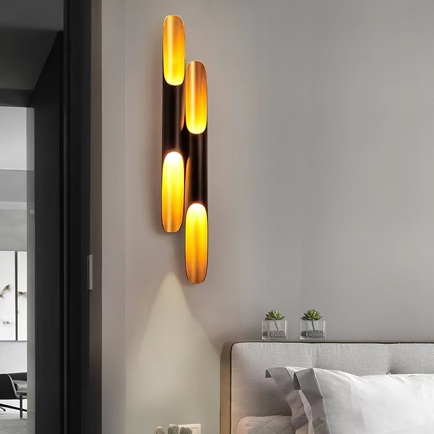 NeoBeam– Postmodern Wall Lamp for a Cutting-Edge Look