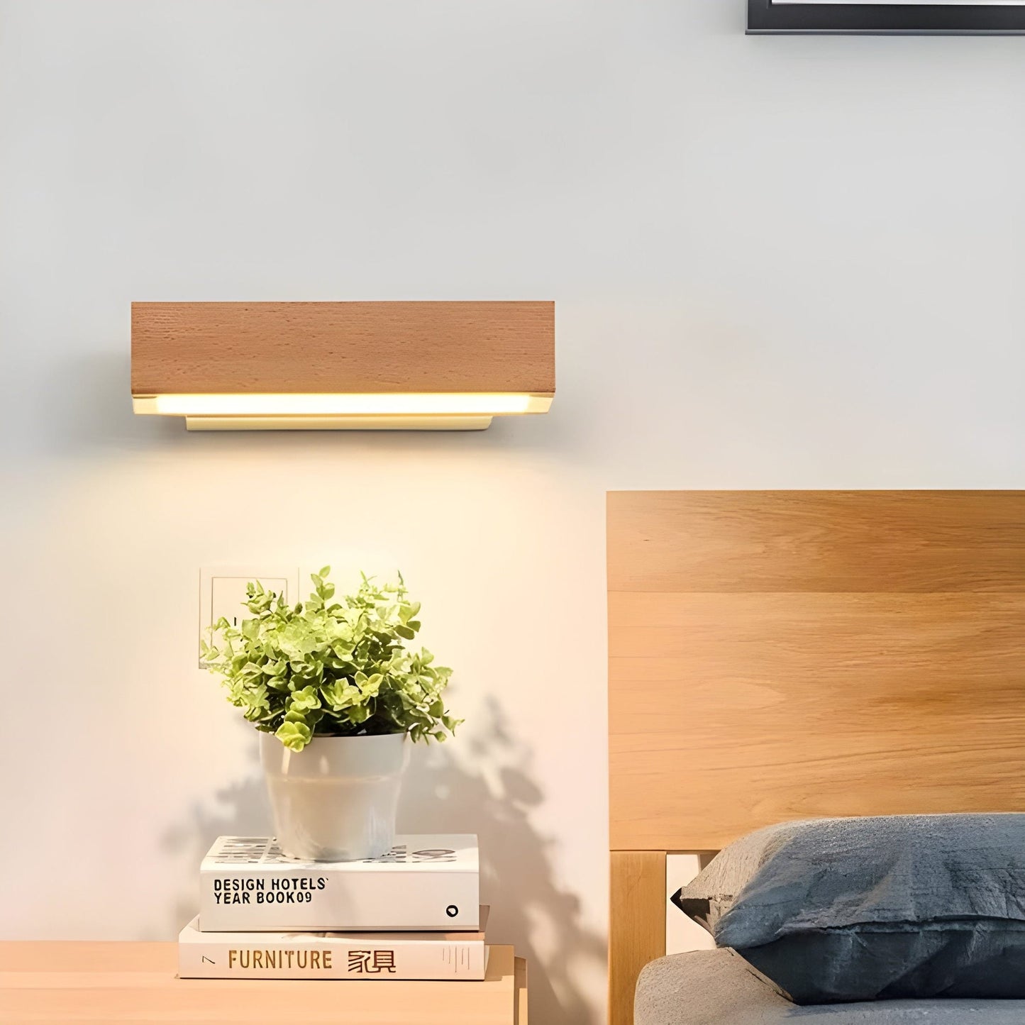 LumeWood - Elegant LED Wooden Wall Light