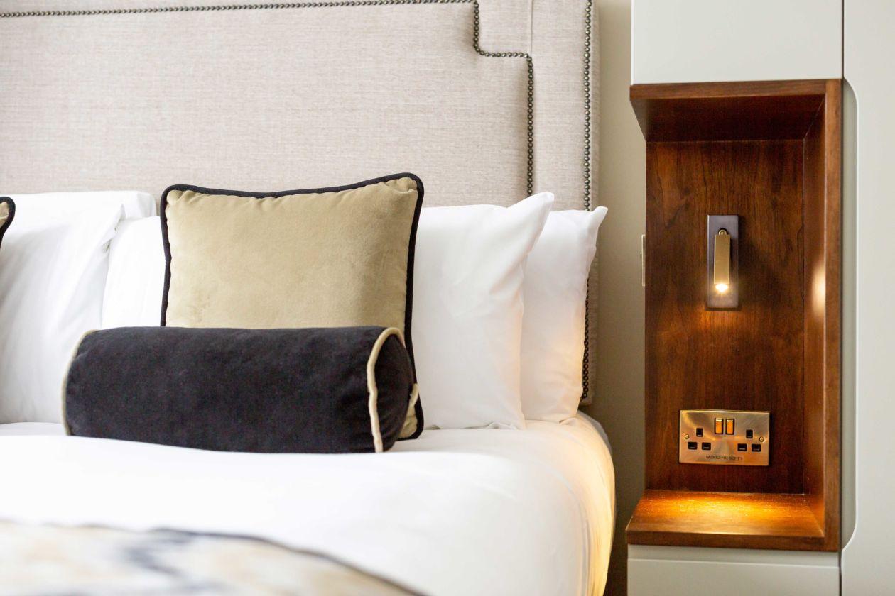 Built-in Wall Lamp for the Night