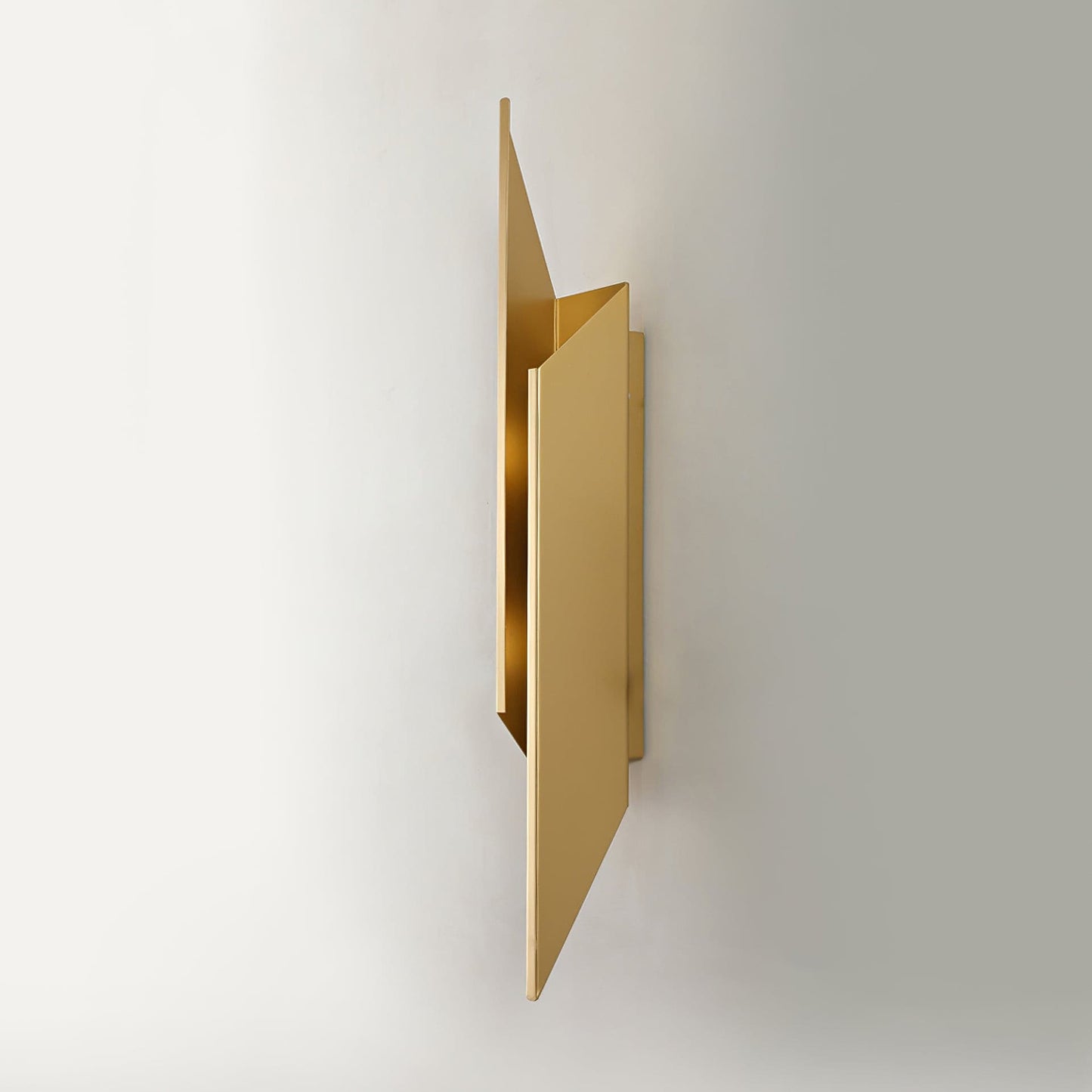 TechGlow – Sleek Modern Wall Light with Advanced Design