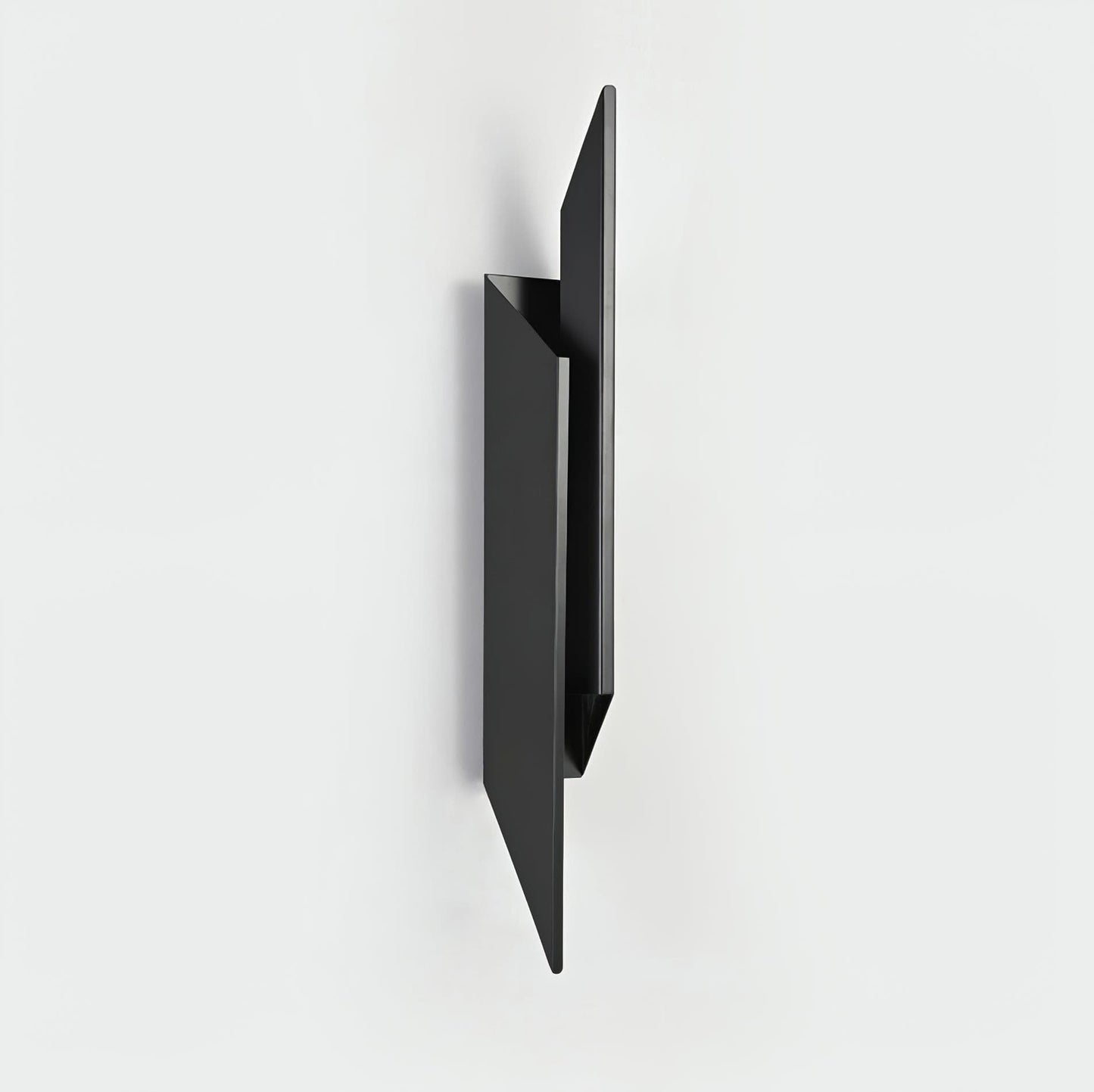 TechGlow – Sleek Modern Wall Light with Advanced Design