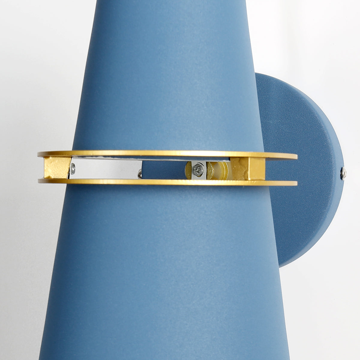 GrandeurBeam - Luxurious Wall Lighting