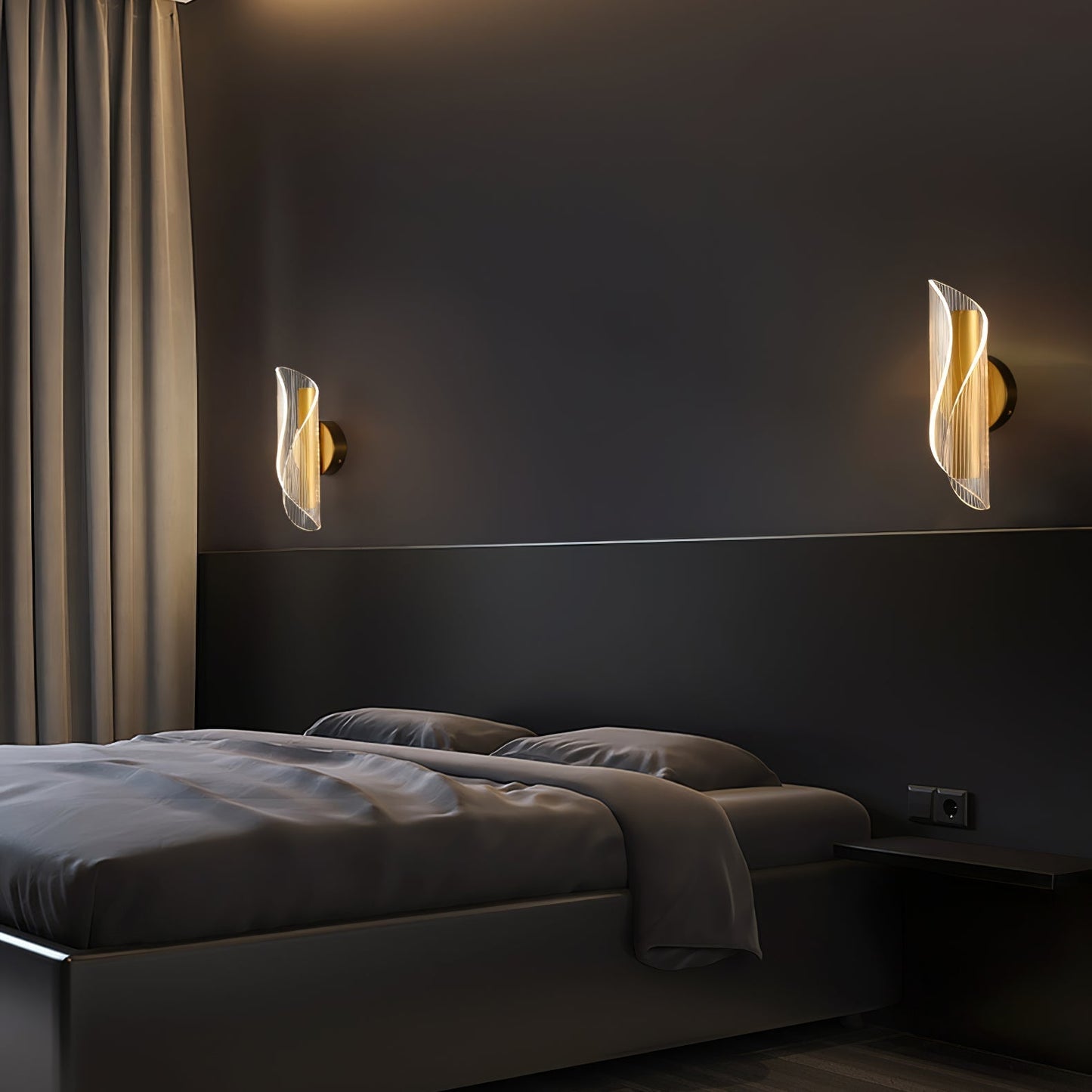 CrystalGlow – Sparkling Crystal Wall Light for Glamorous Touch