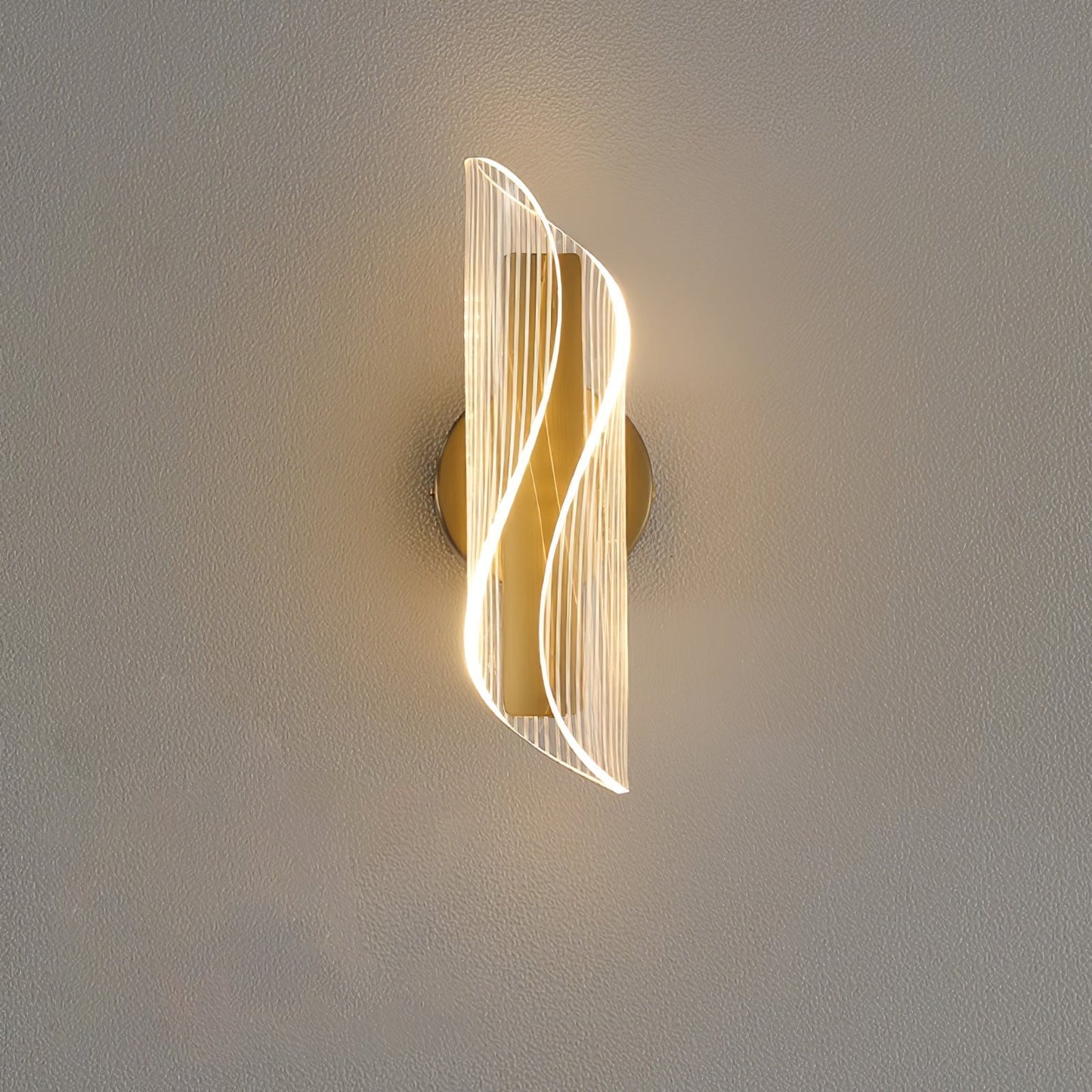 CrystalGlow – Sparkling Crystal Wall Light for Glamorous Touch