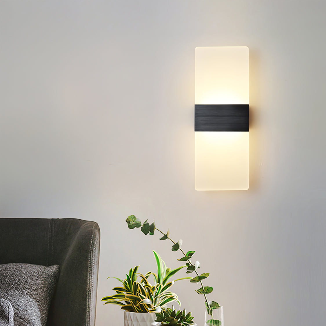 EraGlow – Mid-Century Wall Lamp for Timeless Style