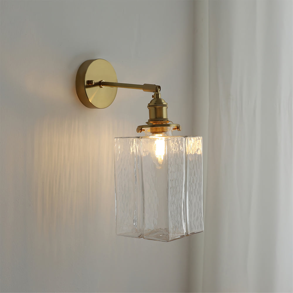 RegalRay – Royal-Inspired Wall Lamp for Elegant Spaces