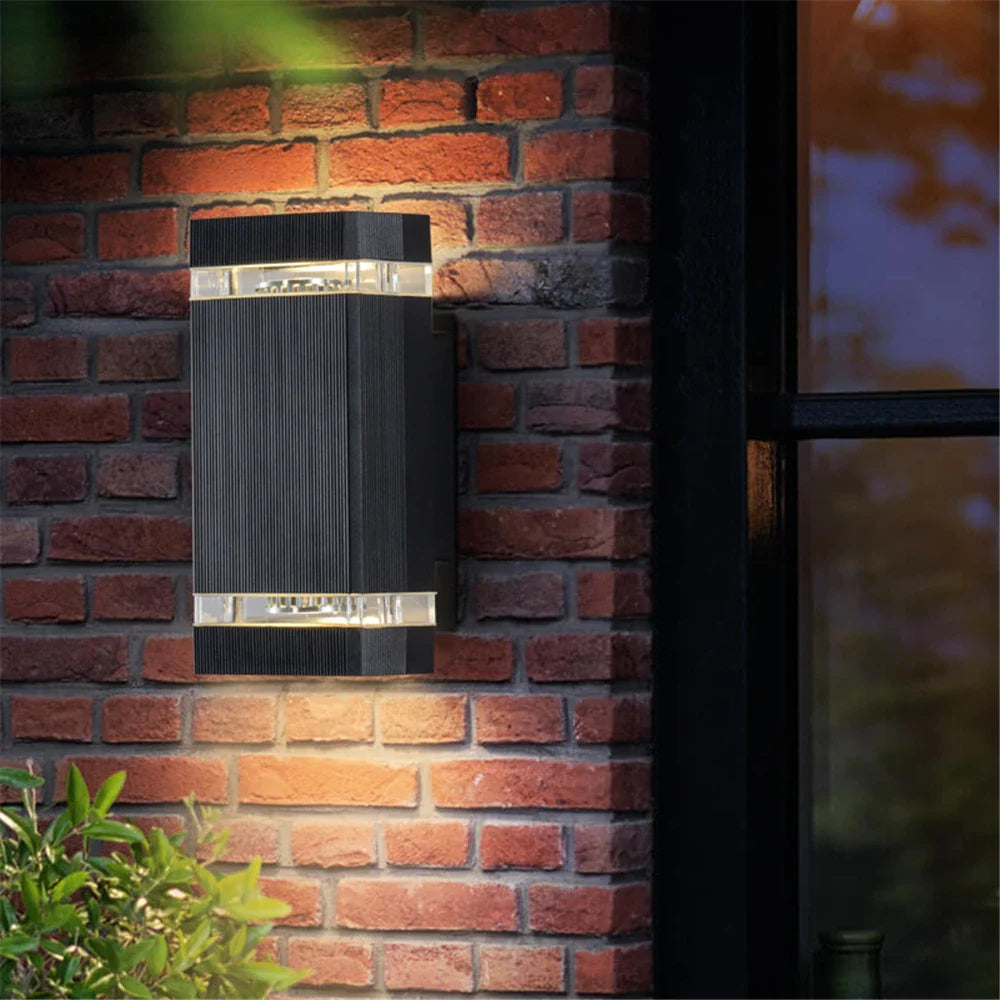 RainGlow – Durable Waterproof Outdoor Lighting