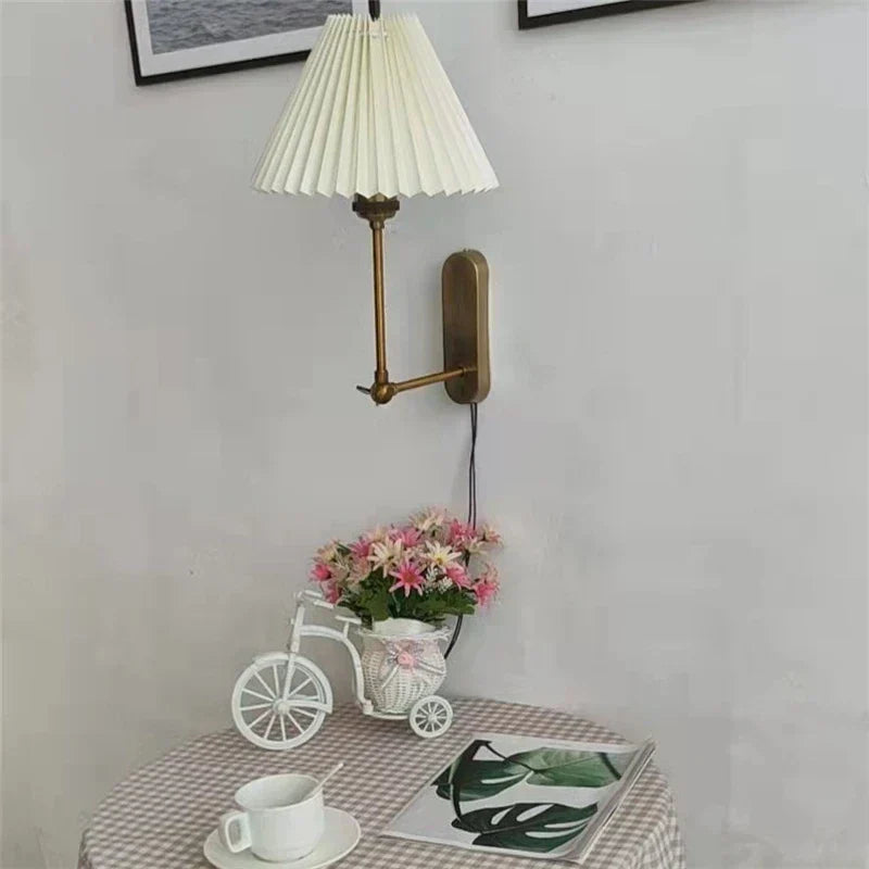 FoldedRadiance - Origami Floor Lamp with Rod
