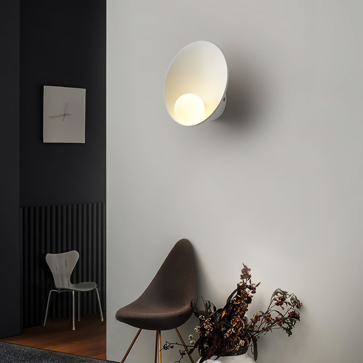 LumaSphere – Round Nordic Wall Lamp for Contemporary Atmosphere