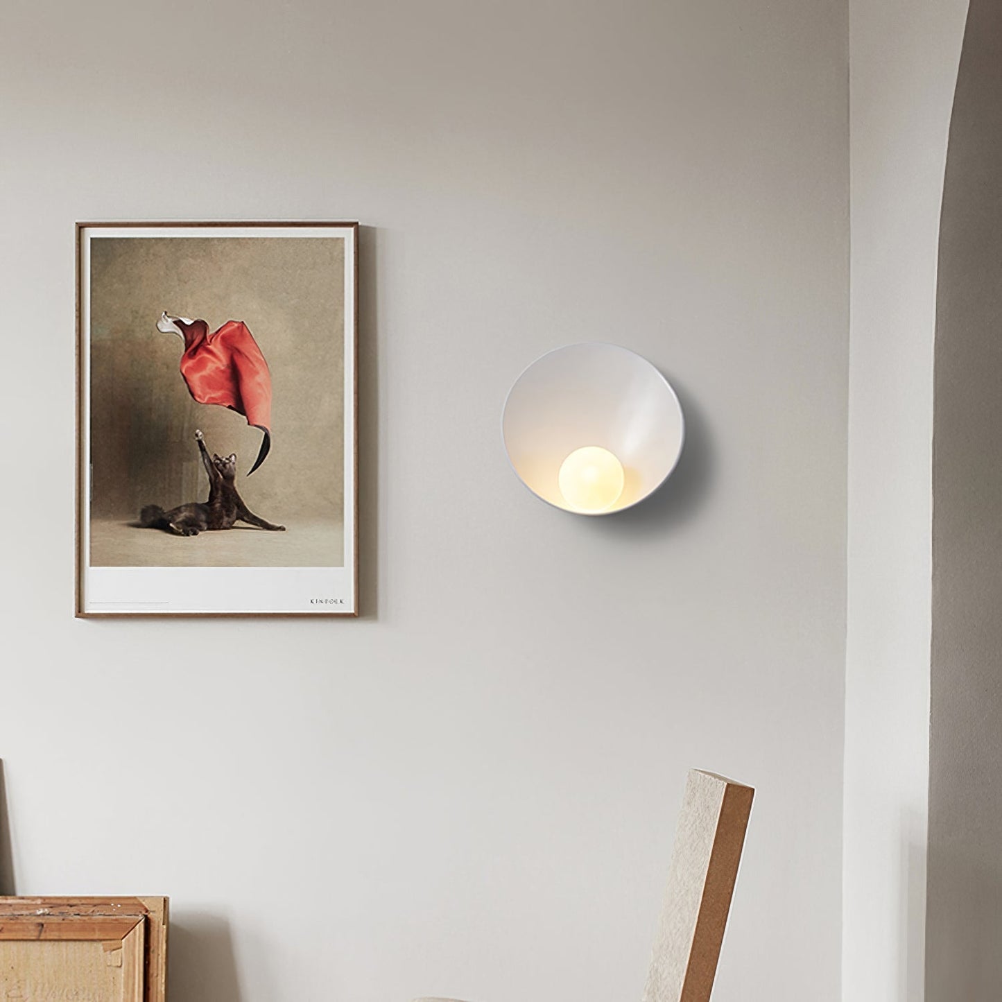 LumaSphere – Round Nordic Wall Lamp for Contemporary Atmosphere