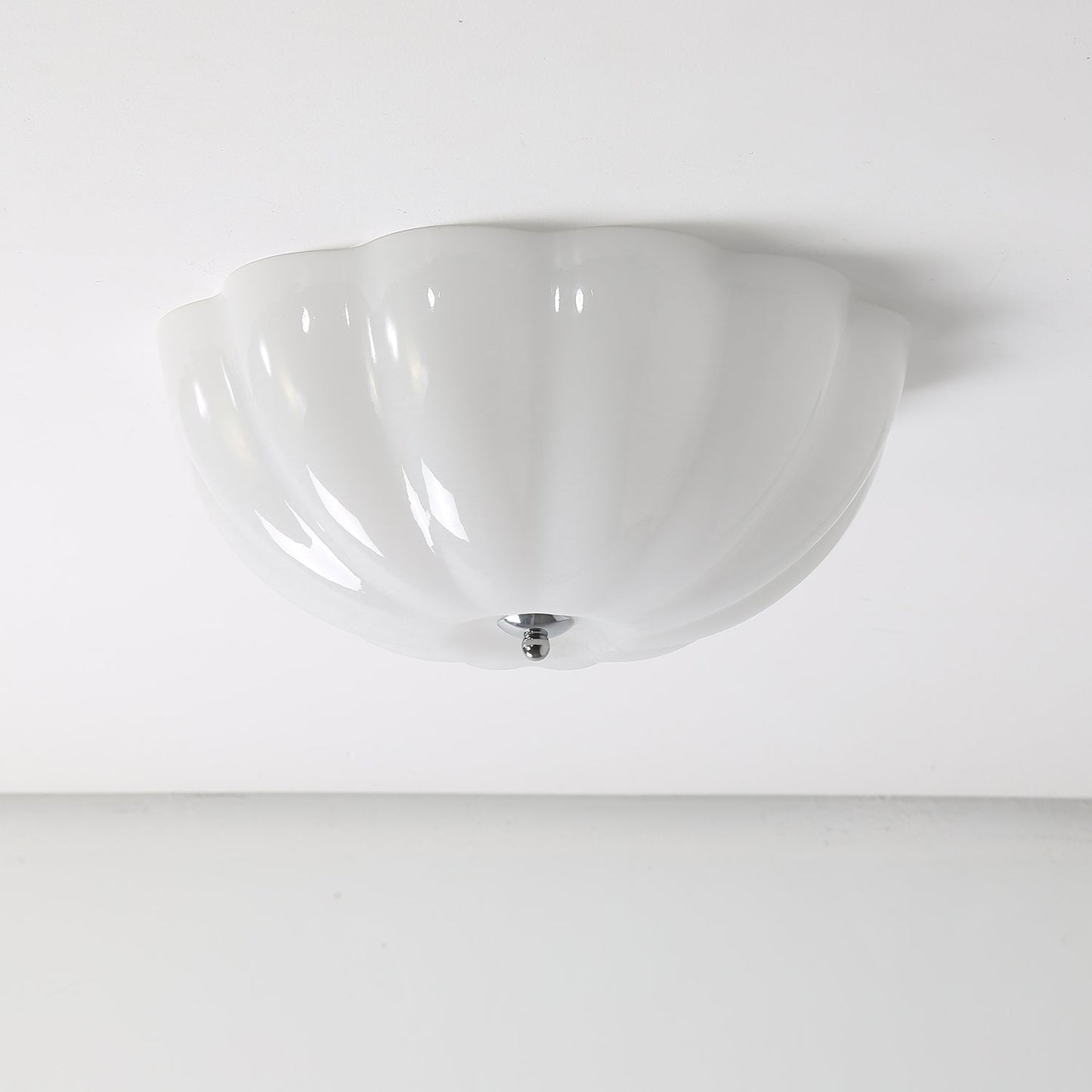 Shell Ceiling Lamp