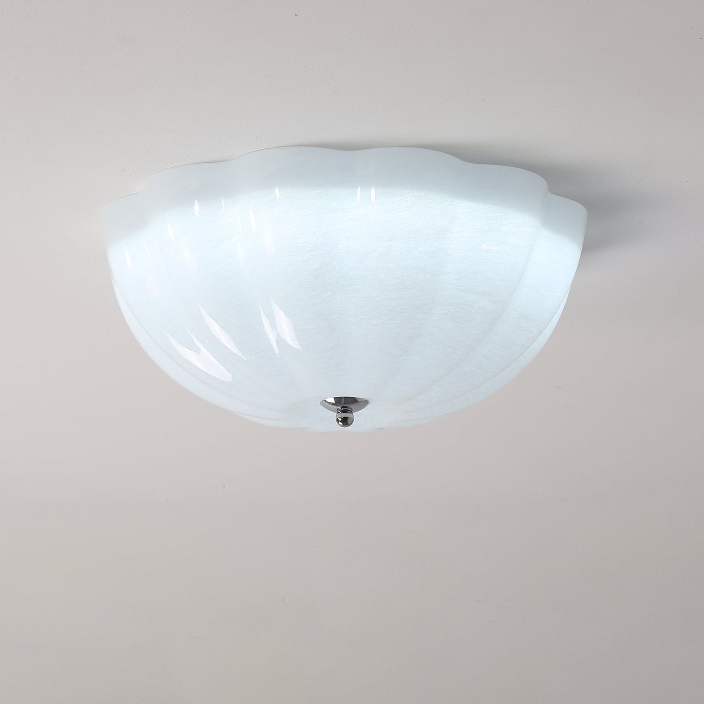 Shell Ceiling Lamp