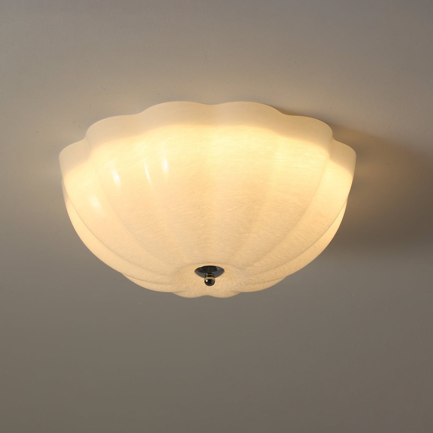 Shell Ceiling Lamp