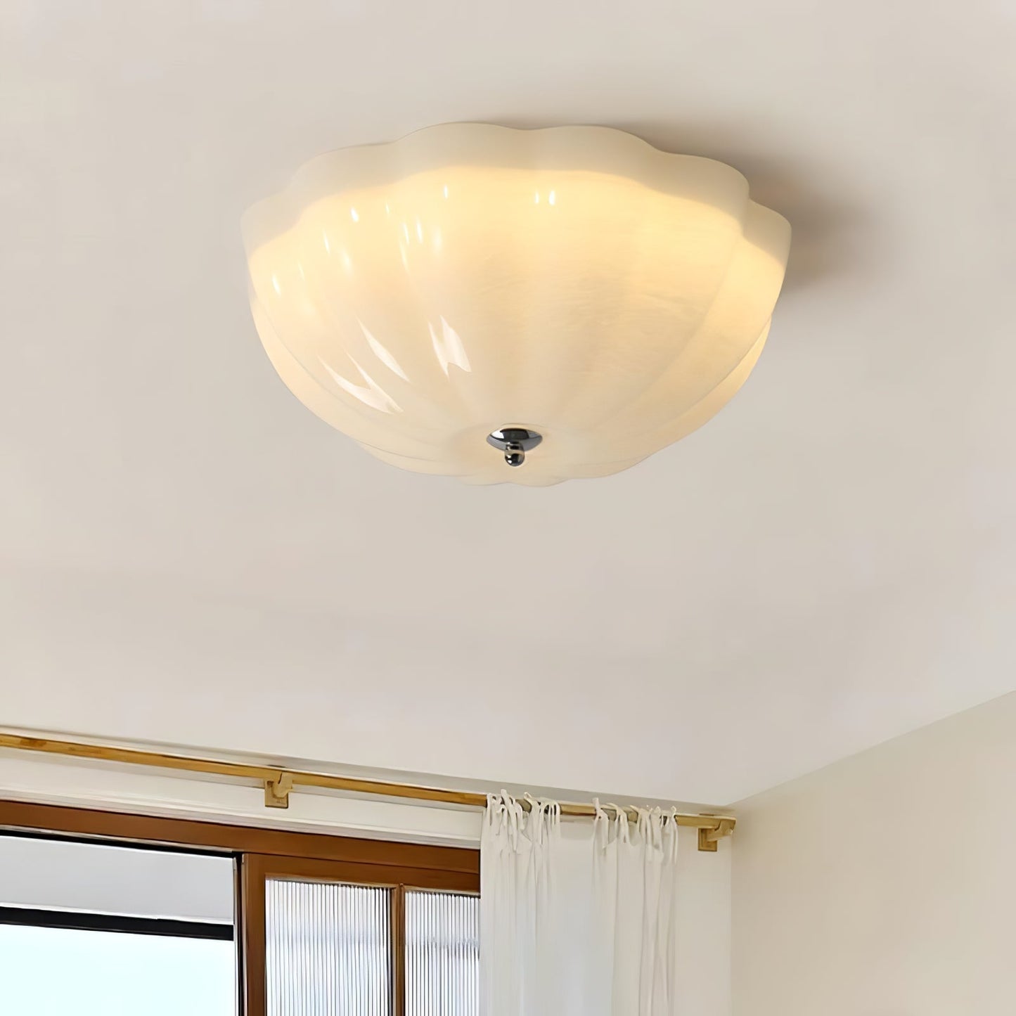 Shell Ceiling Lamp