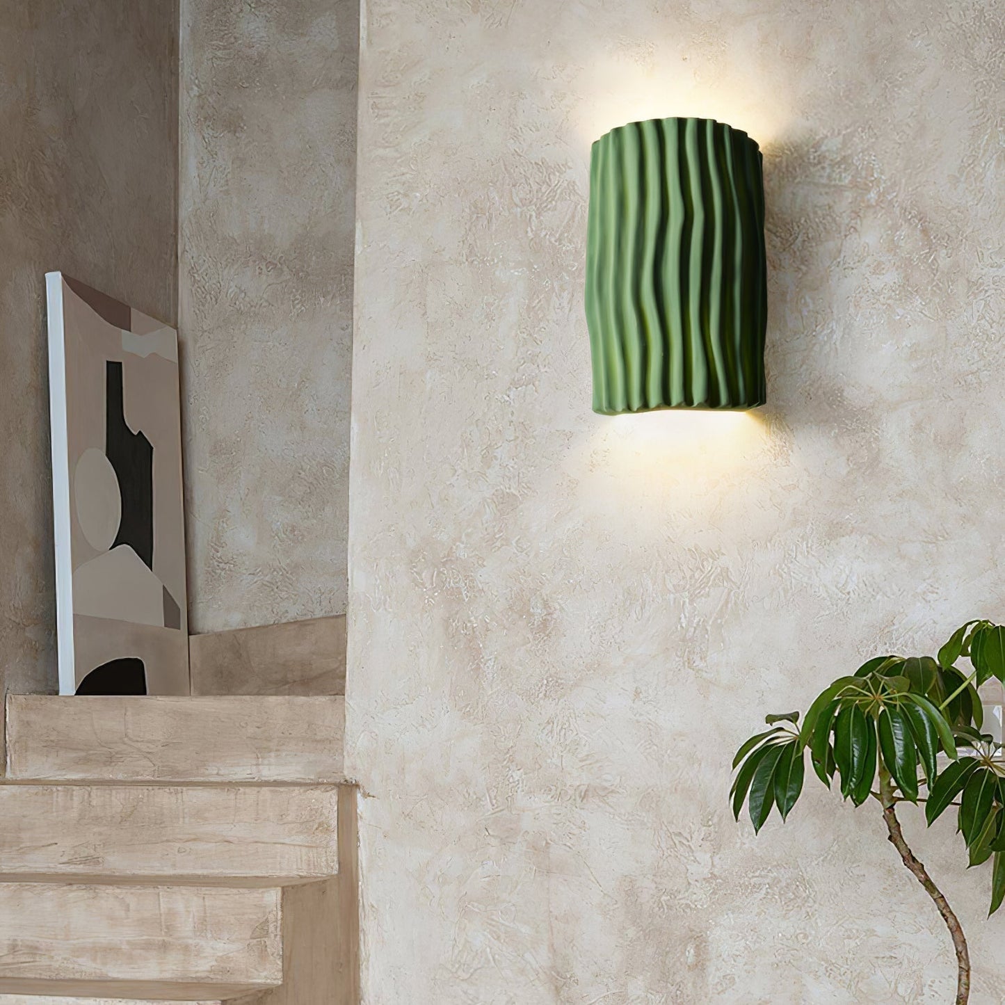 ScandiLuxe – Resin Wall Light with Warm and Inviting Glow