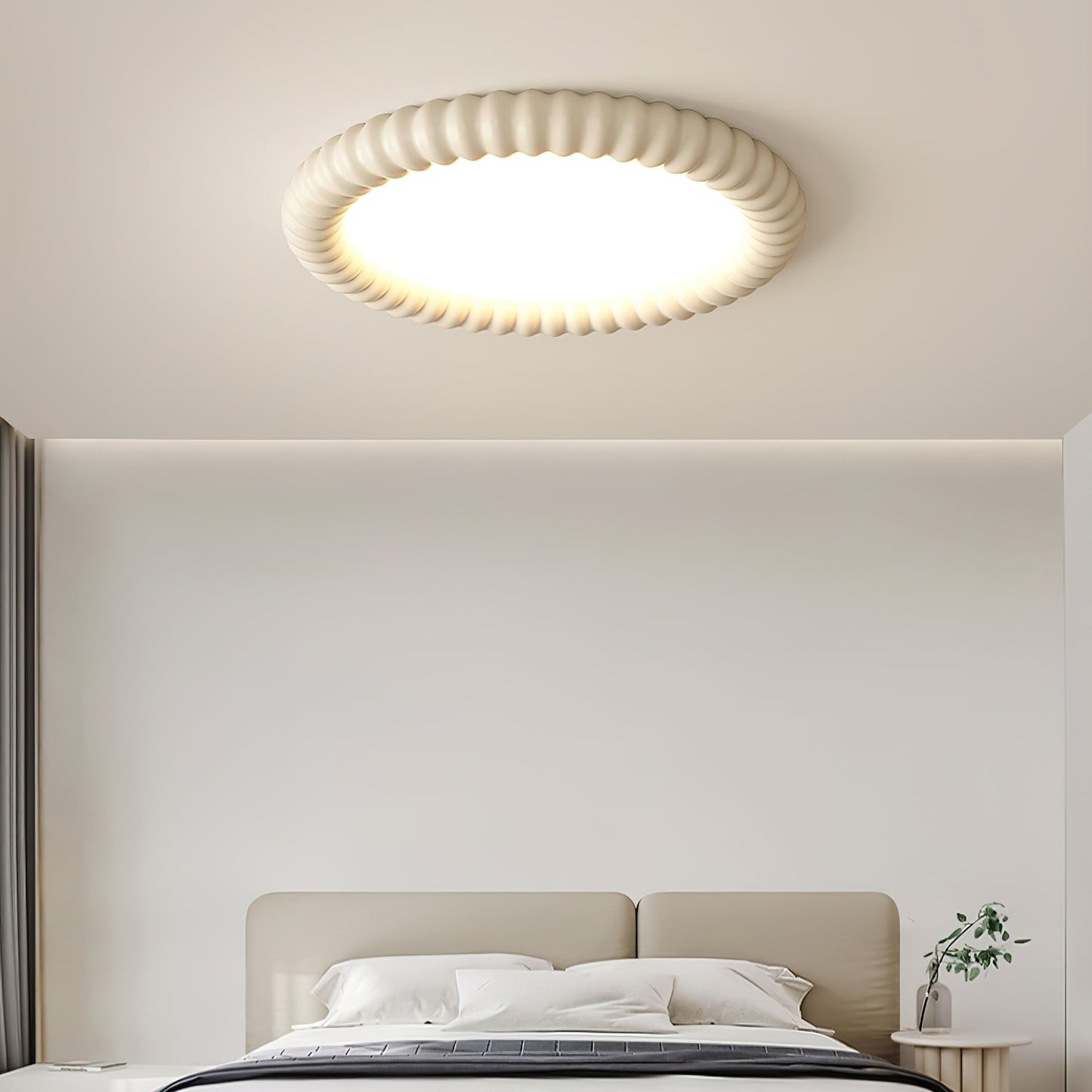 Halo Rippled Ceiling Lamp