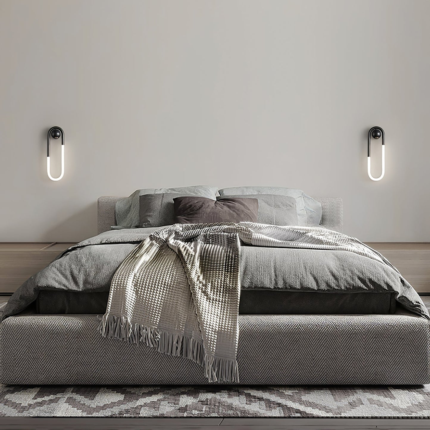 GoldCurve – Minimalist Wall Light