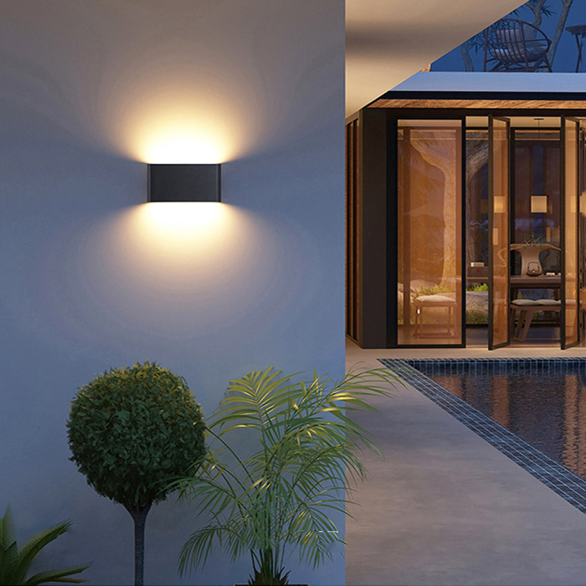 HydroShine - Weatherproof Wall Light