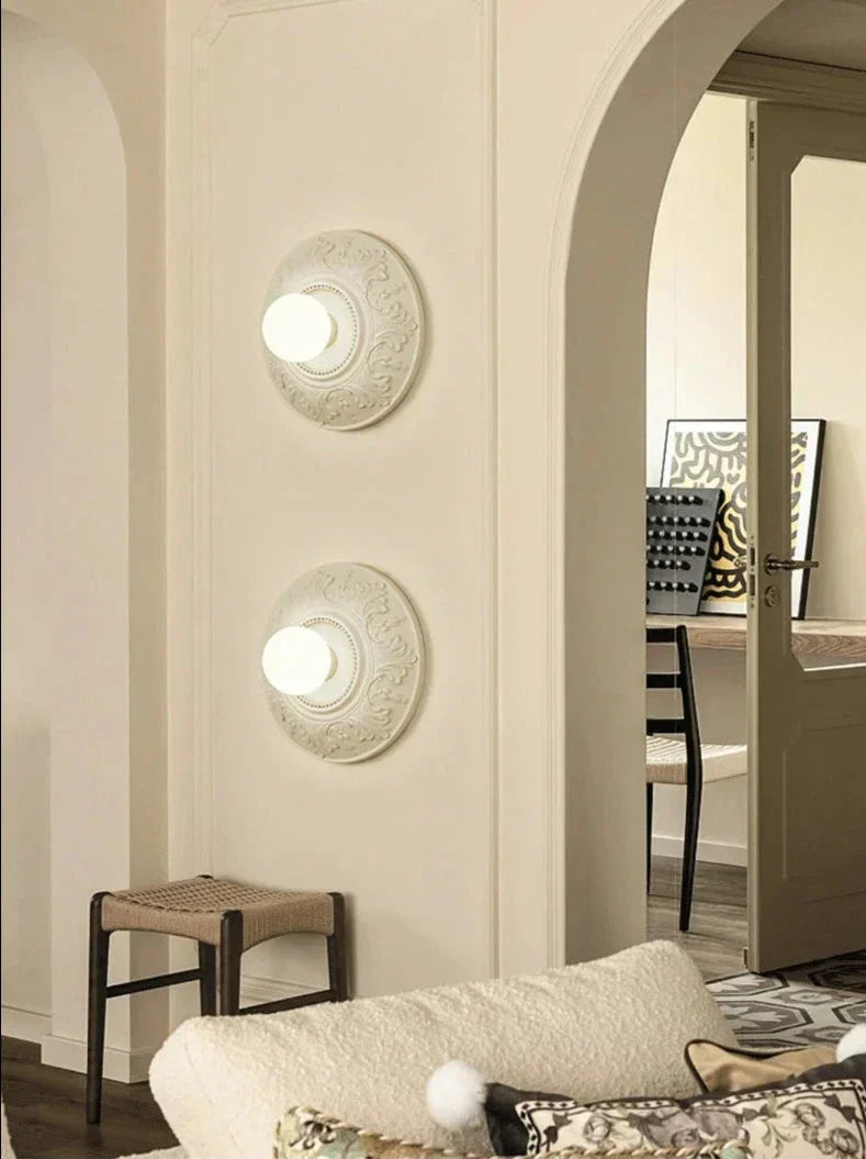 ParisGlow – Vintage White Round Lamp for Elegant Rooms