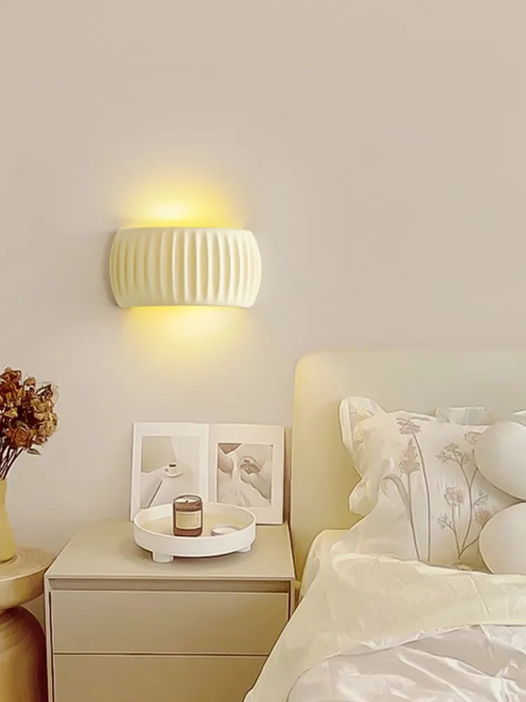 LumeResin - Artistic Resin Wall Light