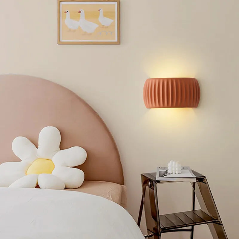 LumeResin - Artistic Resin Wall Light