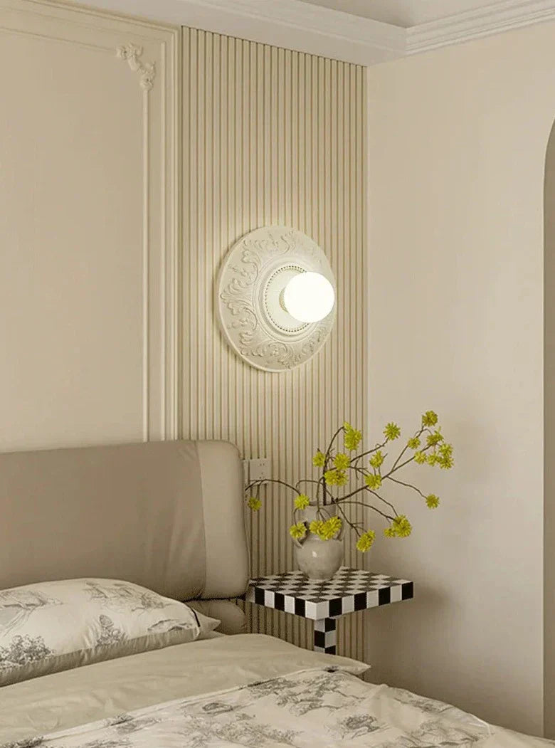 ParisGlow – Vintage White Round Lamp for Elegant Rooms