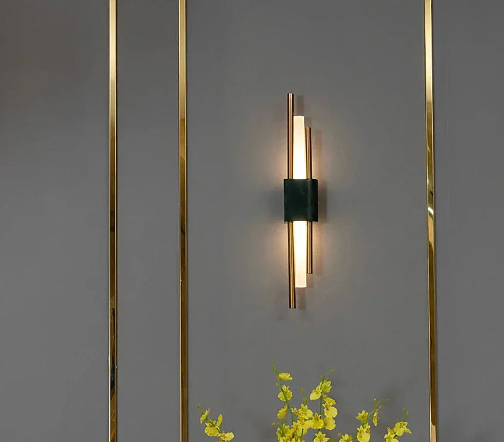 StoneLuxe – Modern Marble Wall Lamp with LED Technology
