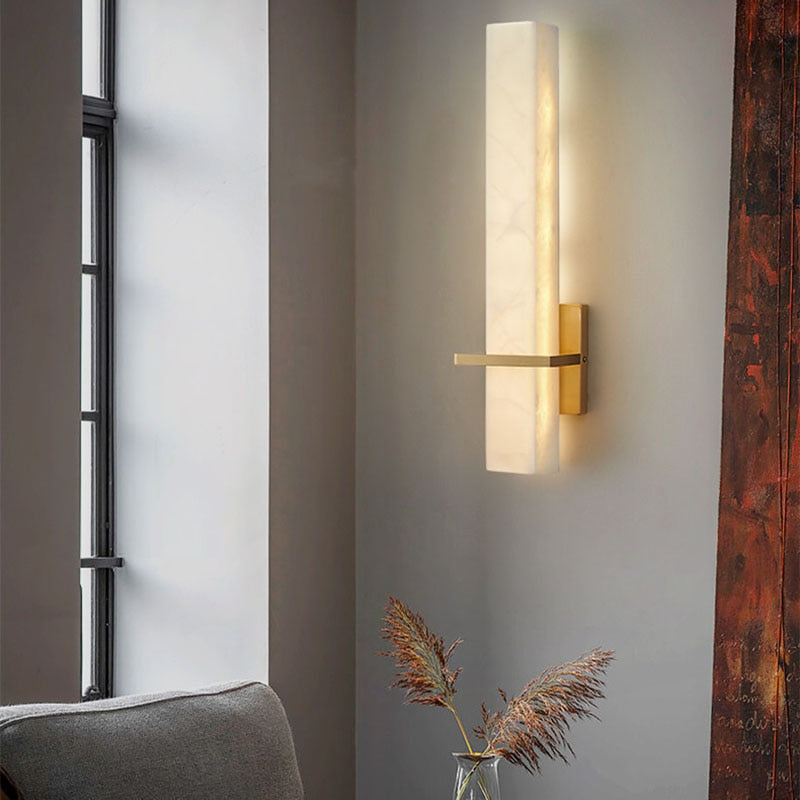 SubtleGlow – Sleek Wall Lamp for Soft, Contemporary Light
