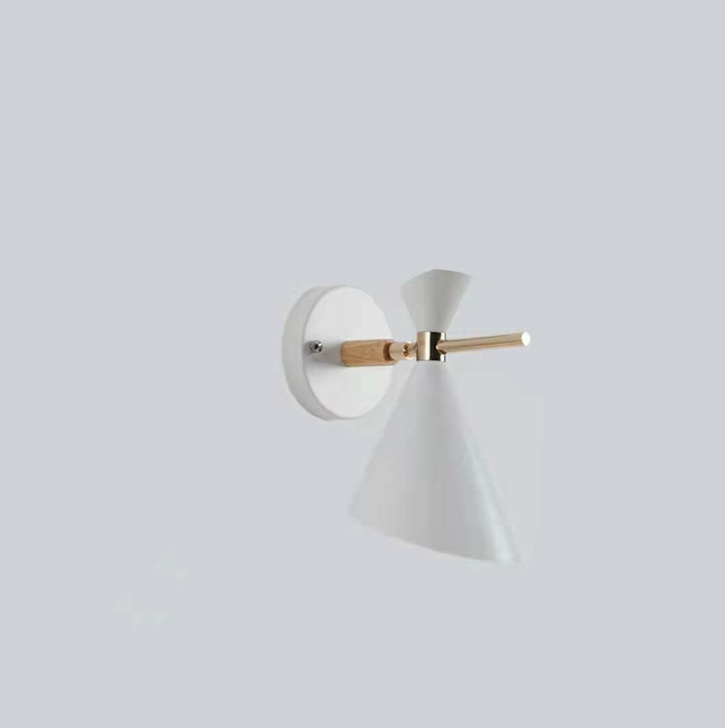 LumeHorn – Minimalist Wall Light
