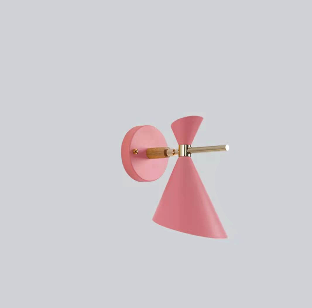 LumeHorn – Minimalist Wall Light