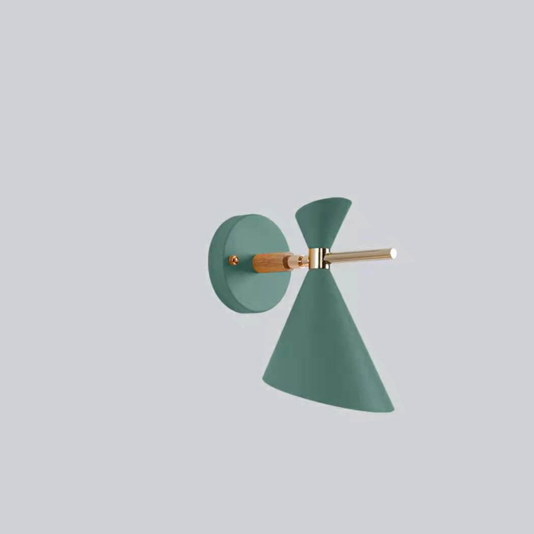 LumeHorn – Minimalist Wall Light
