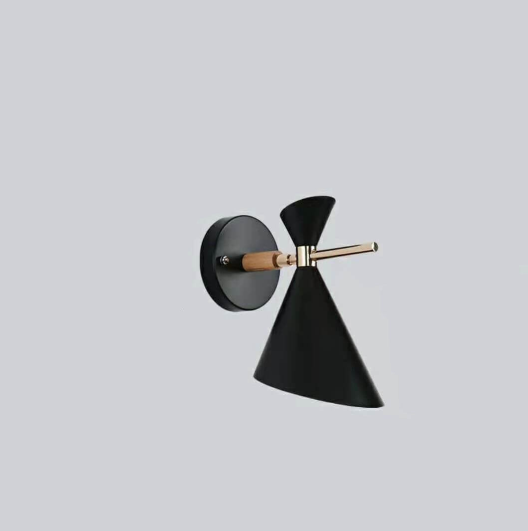 LumeHorn – Minimalist Wall Light
