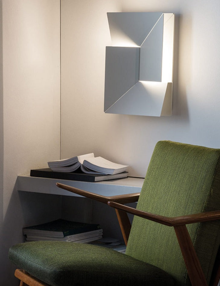 Elegant 3D Wall Lamp
