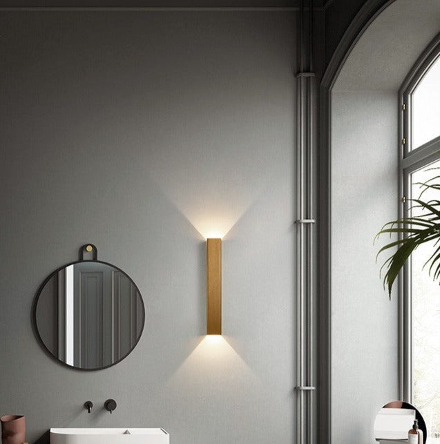 BeamGlow – Sleek Outdoor Lamp for Contemporary Spaces