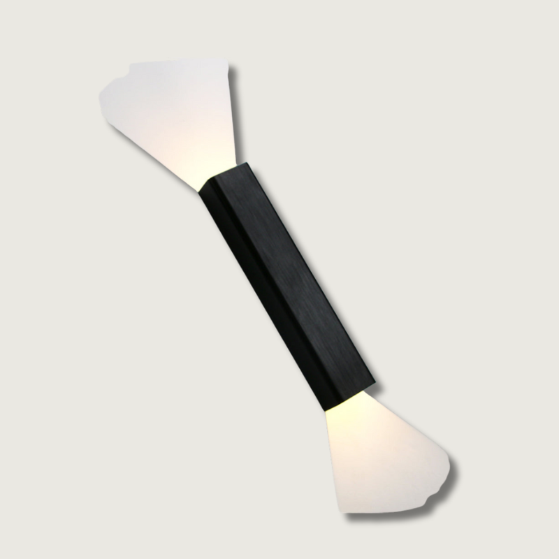 BeamGlow – Sleek Outdoor Lamp for Contemporary Spaces