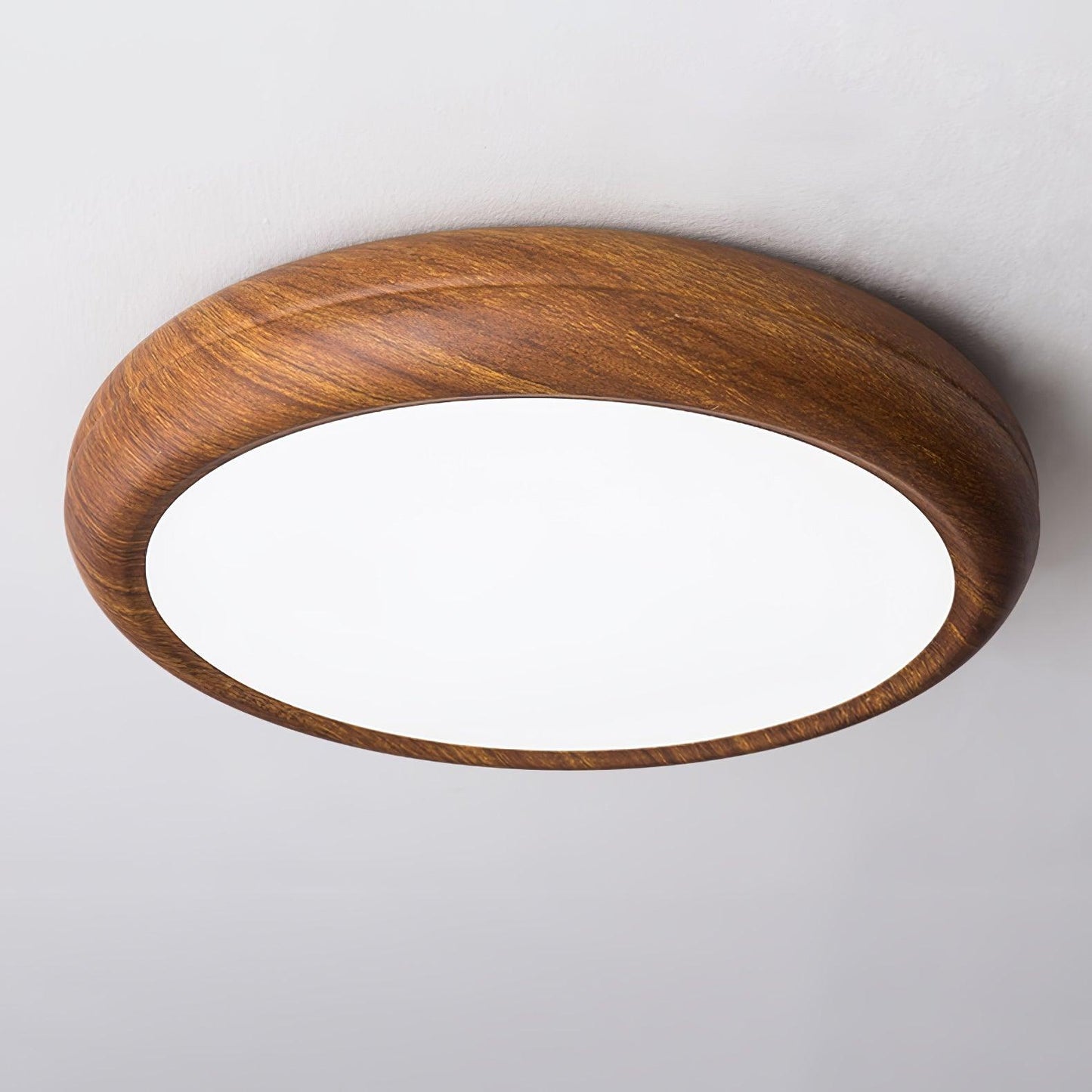 Wood Classic Round Ceiling Light