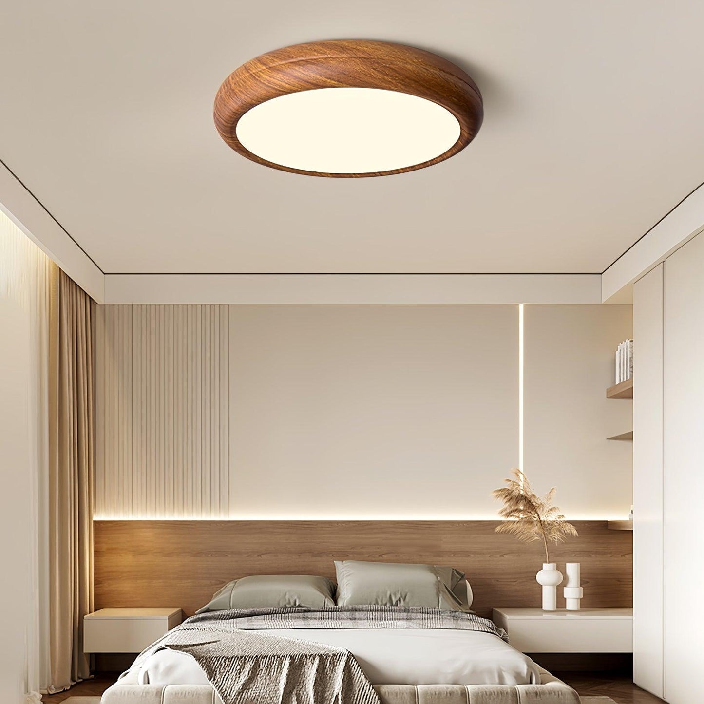 Wood Classic Round Ceiling Light