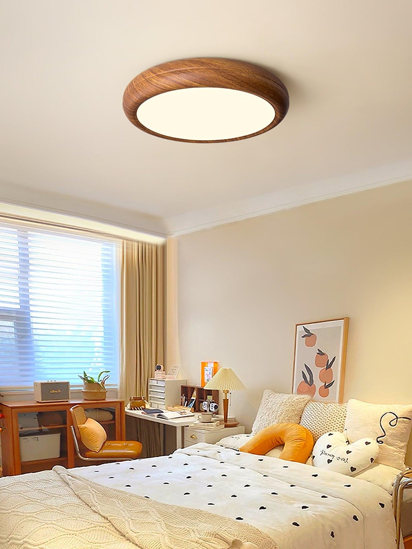 Wood Classic Round Ceiling Light