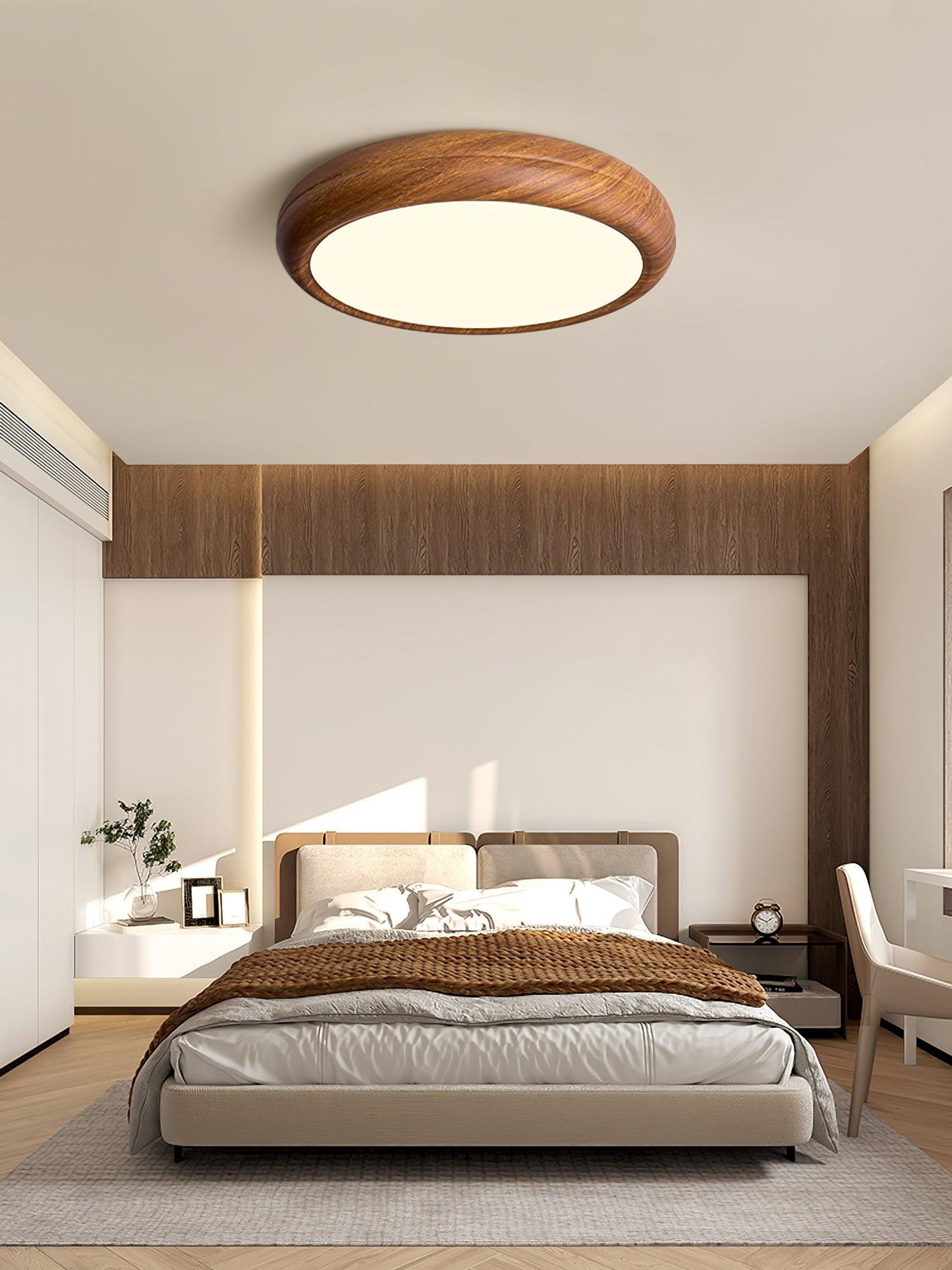 Wood Classic Round Ceiling Light