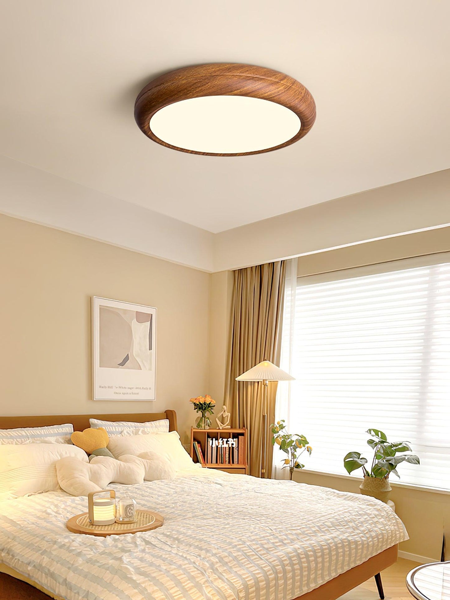 Wood Classic Round Ceiling Light