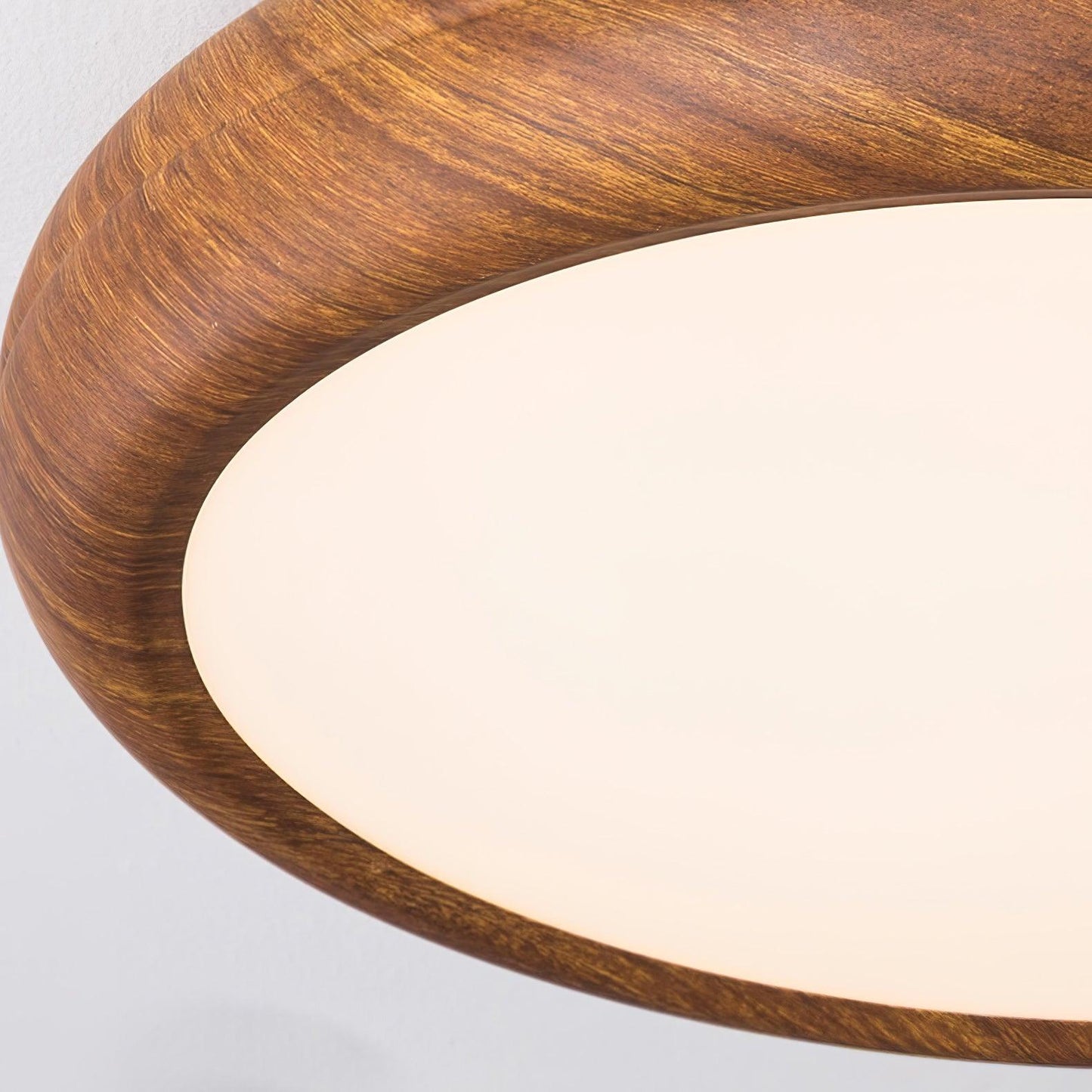 Wood Classic Round Ceiling Light