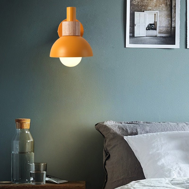 OakRadiance - Wood Wall Lamp