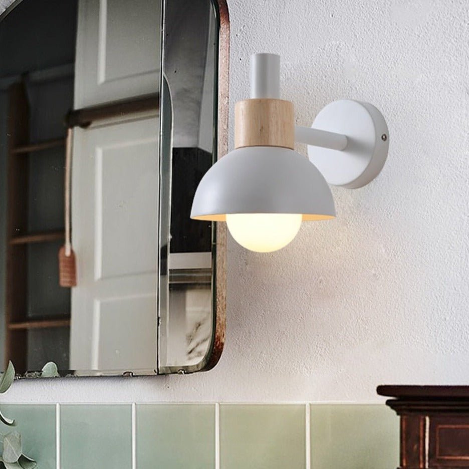 OakRadiance - Wood Wall Lamp